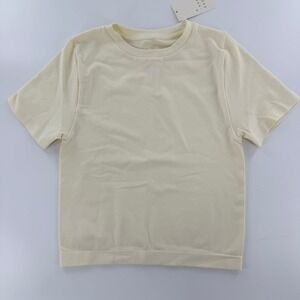 A New Day Seamless T-Shirt Modern Womens Medium Cream Short Sleeve Crew Neck Top